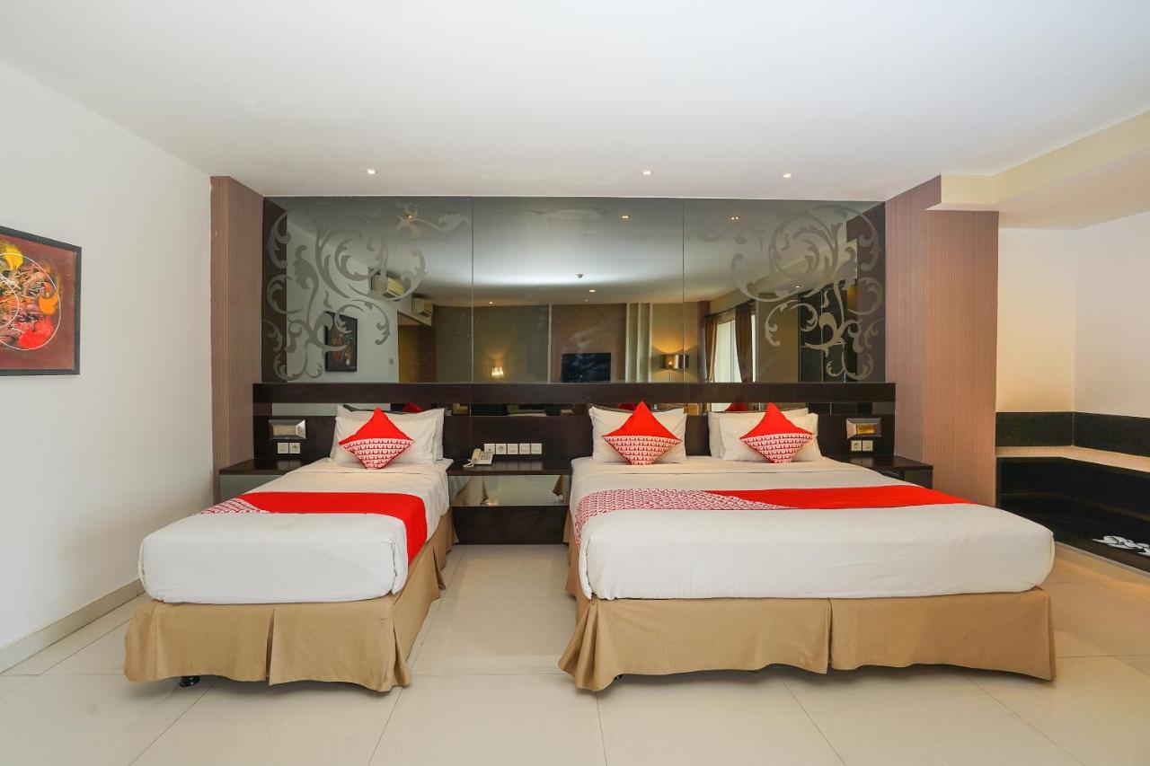 Oyo 197 Prime Royal Hotel Kapasari Buitenkant foto