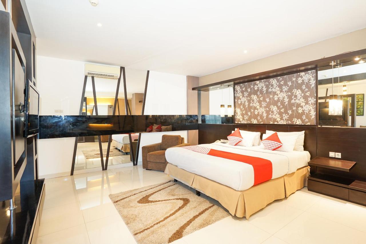Oyo 197 Prime Royal Hotel Kapasari Buitenkant foto