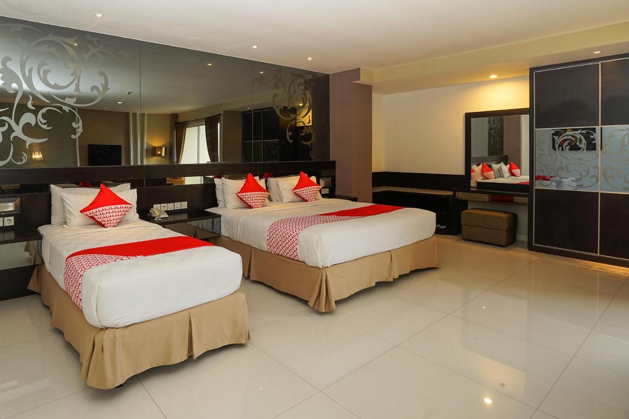 Oyo 197 Prime Royal Hotel Kapasari Buitenkant foto