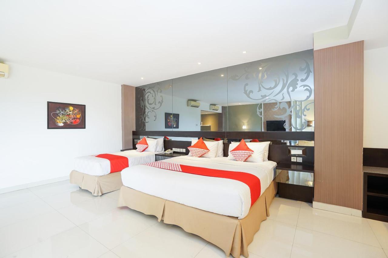 Oyo 197 Prime Royal Hotel Kapasari Buitenkant foto