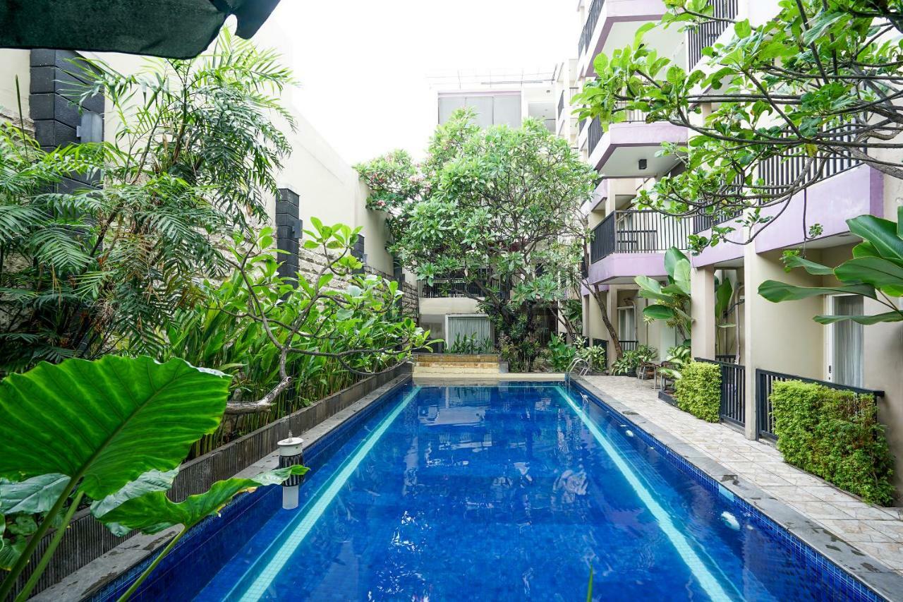 Oyo 197 Prime Royal Hotel Kapasari Buitenkant foto